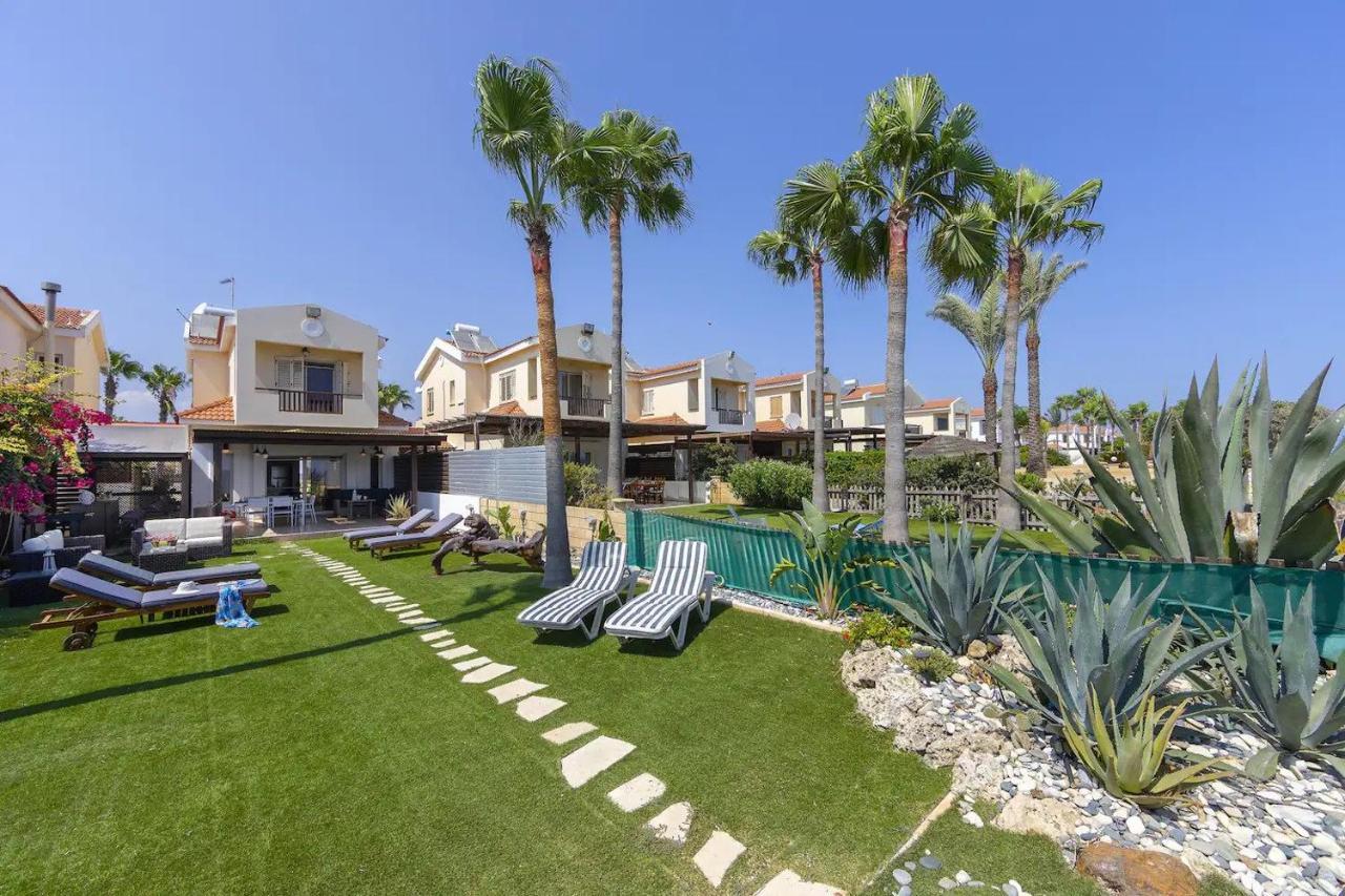 Beachfront Villa Carpe Diem Kiti المظهر الخارجي الصورة