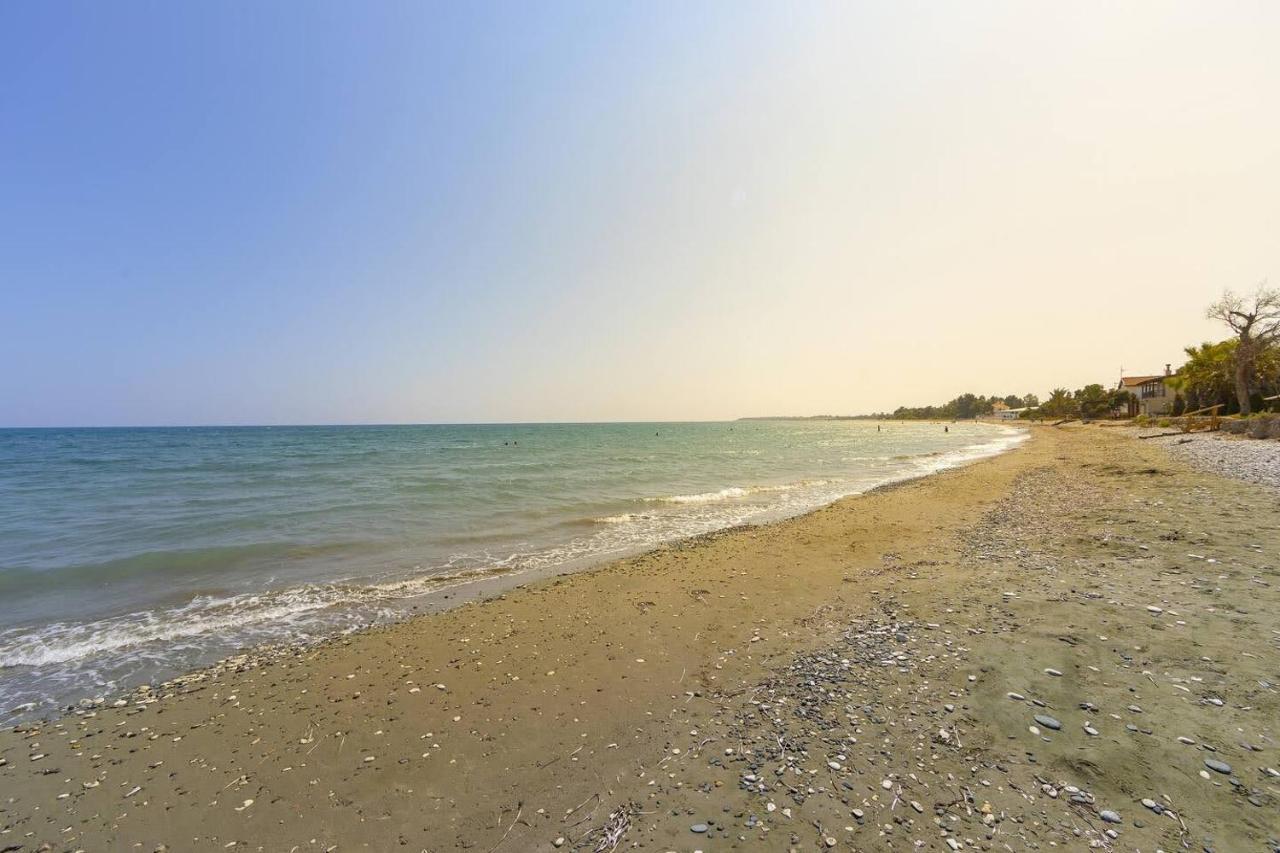 Beachfront Villa Carpe Diem Kiti المظهر الخارجي الصورة