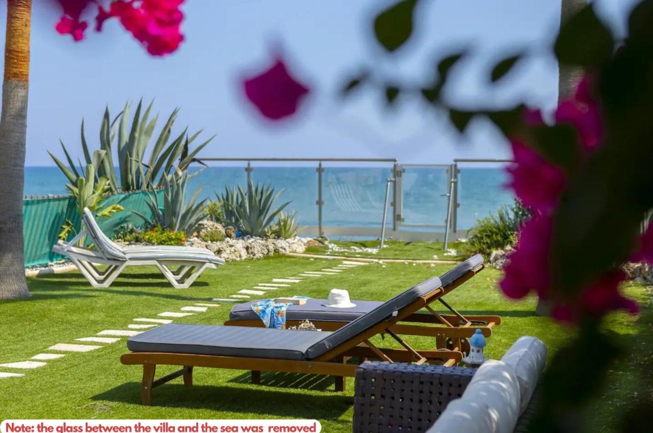 Beachfront Villa Carpe Diem Kiti المظهر الخارجي الصورة